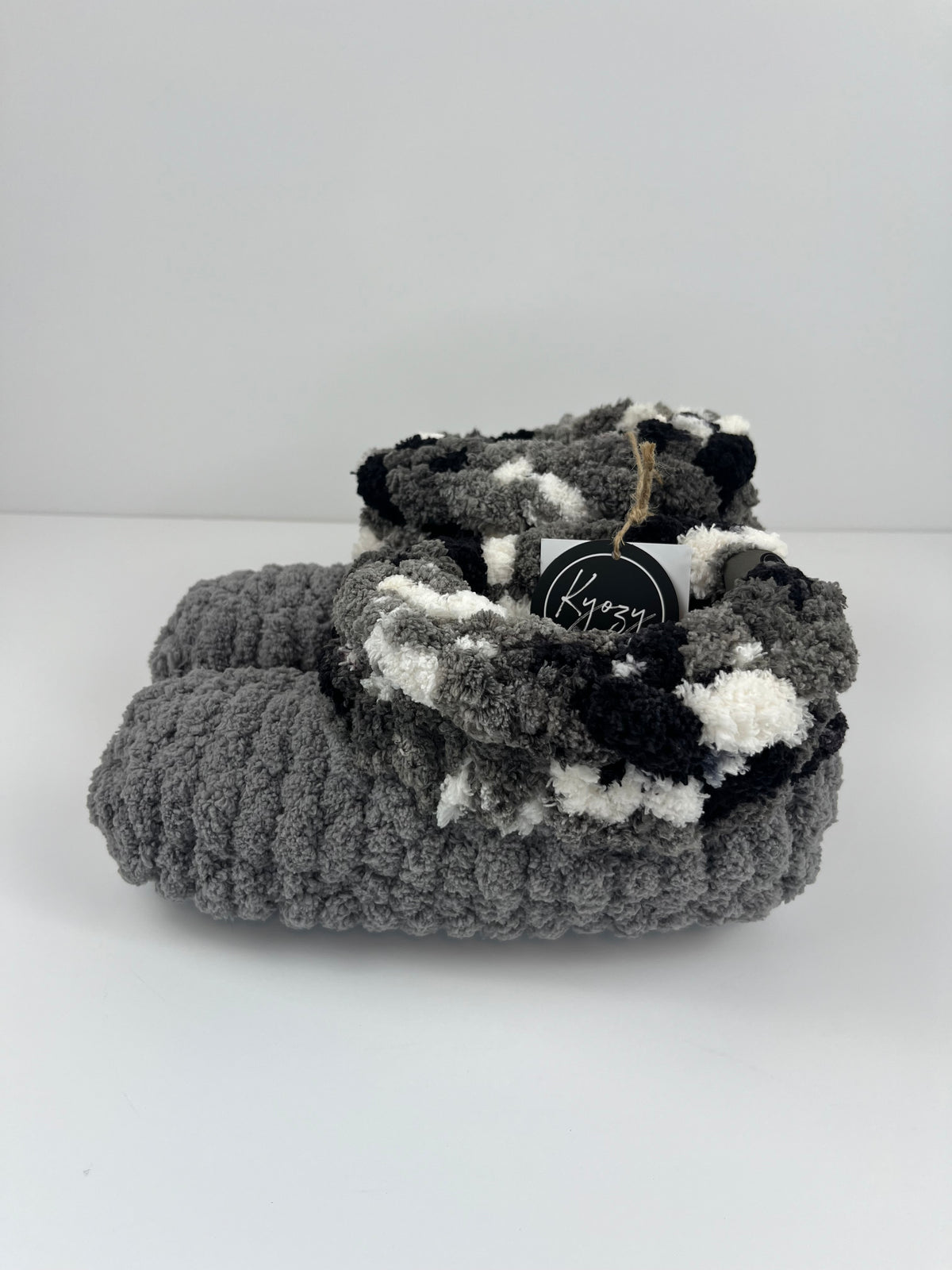 One-of-a-kind Collection - Mens Small